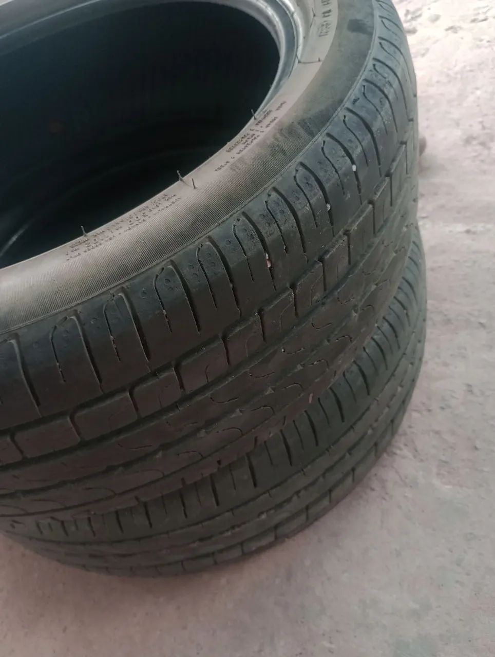 Pneu 195/60 R16  - Foto 3