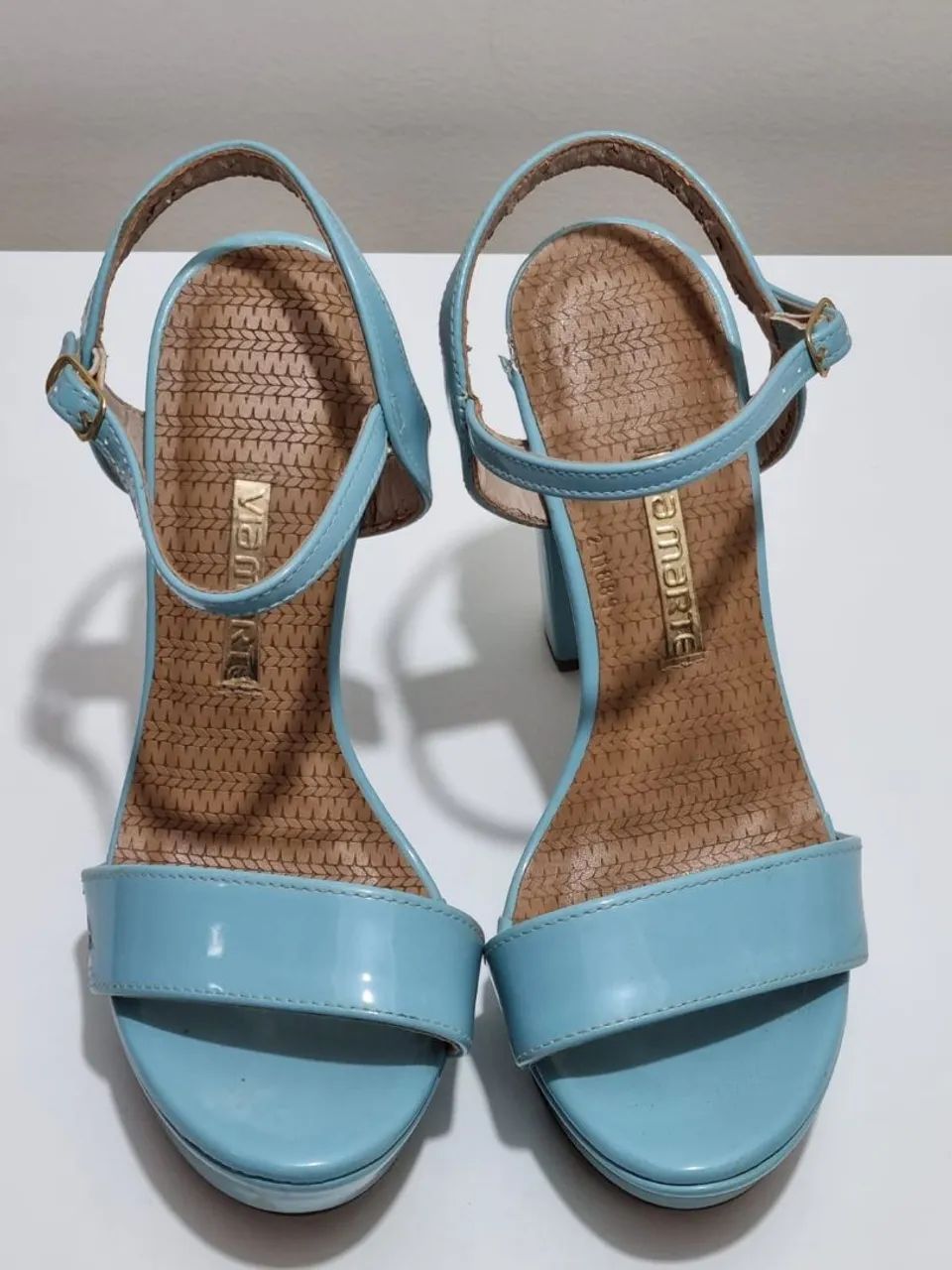 Sandália Salto Alto Azul via marte - Foto 2