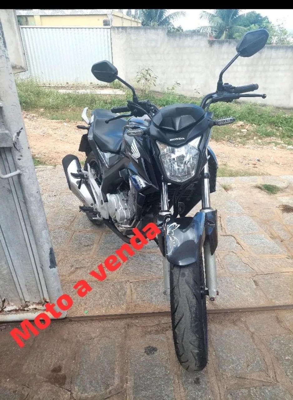 Moto CB twister 250 CBS