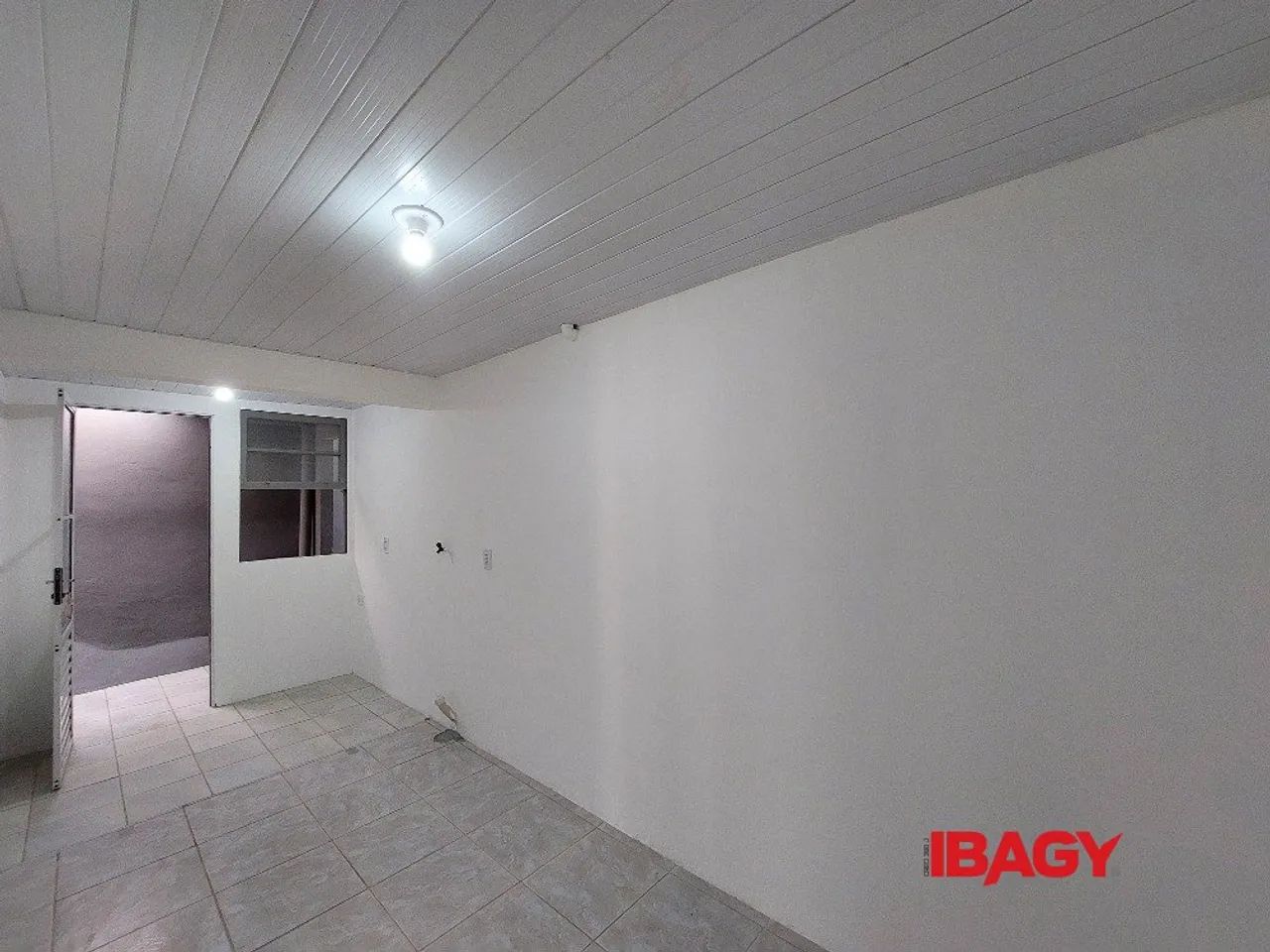 Excelente Casa 2 dormitório(s) em Capoeiras - Florianópolis - Foto 2