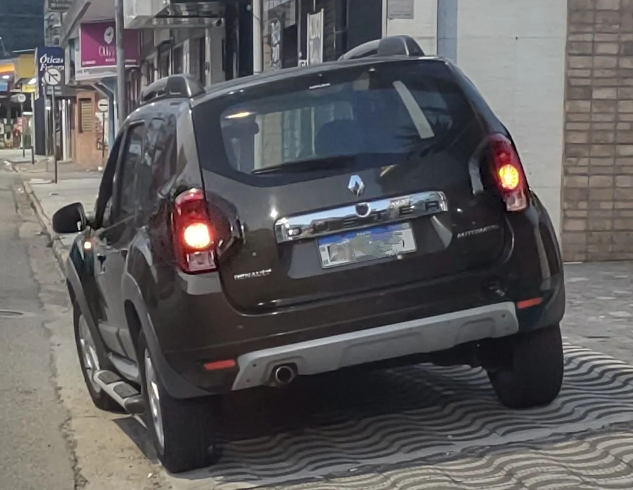 Vendo Duster automática  - Foto 3