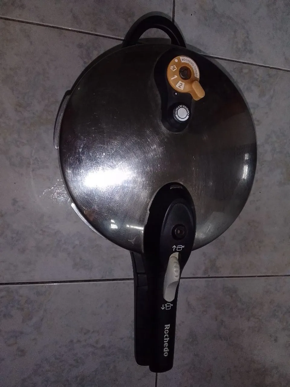 Panela de Pressão Rochedo turbo 6 litros