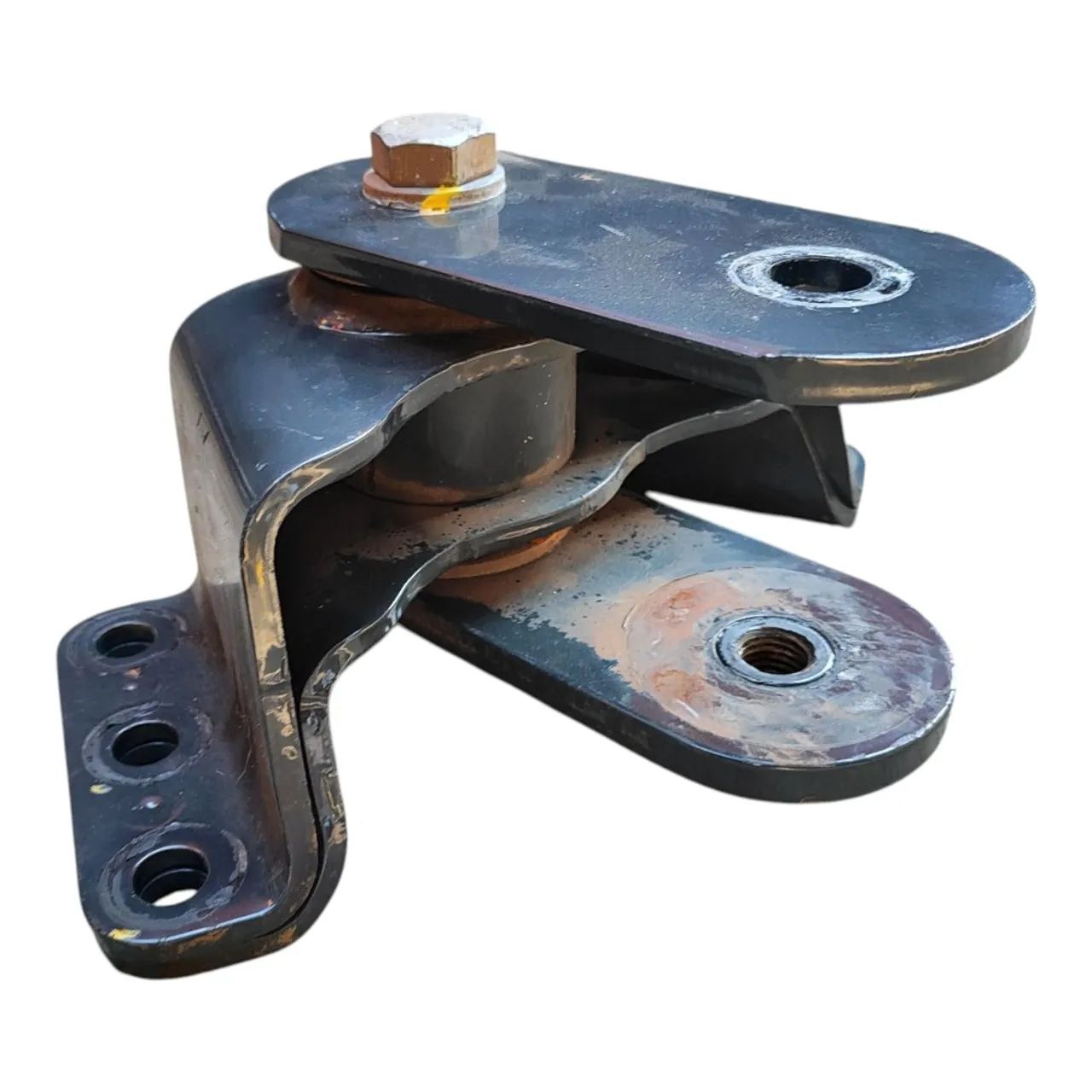 SUPORTE MOLA TRASEIRO PARTE TRASEIRA IVECO TECTOR 170E21 - Foto 5