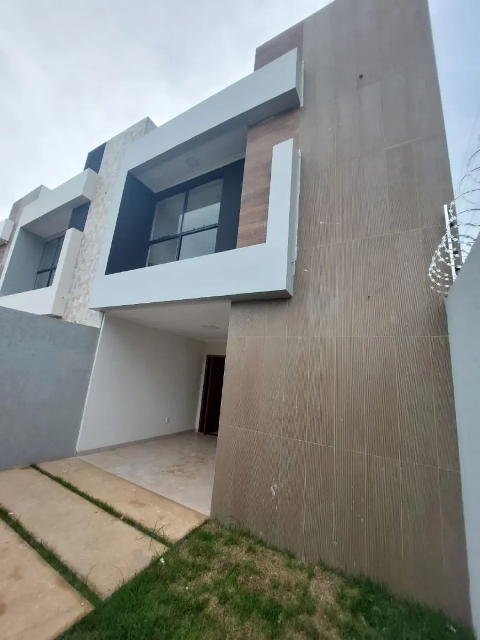 Alugo CASA nova próxima ao Hospital Regional