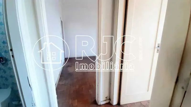 Imóvel para venda possui 68 metros quadrados com 2 quartos em Tijuca - Rio de Janeiro - RJ - Foto 4