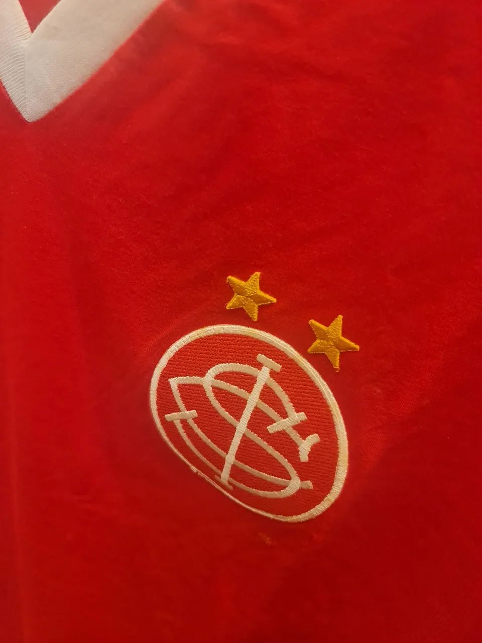 Camisa RETRO de Futebol Adidas - internacional - Tamanho M - Foto 2