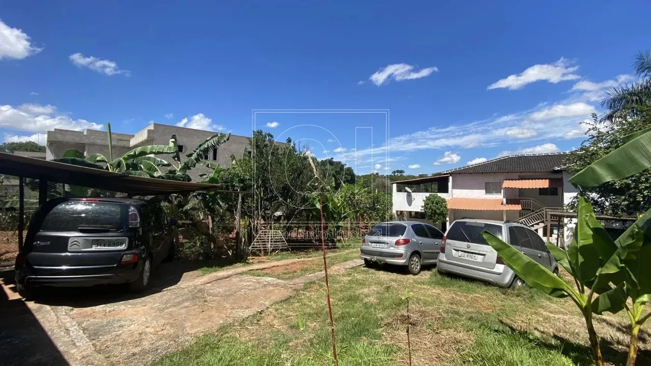 Sobrado para Venda em Brasília, Guará II, 7 dormitórios, 1 suíte, 4 banheiros, 6 vagas
