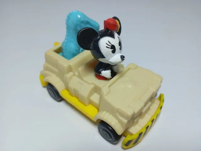 bonecos Disney World Resort florida 2023 Mc donald's Coleção 5 figuras - Foto 6