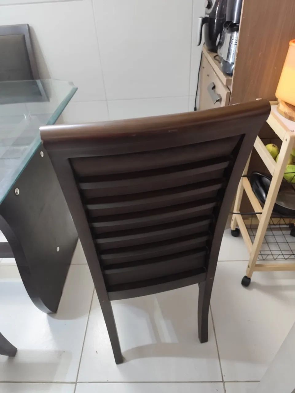 Vendo mesa de 6 cadeiras  - Foto 2