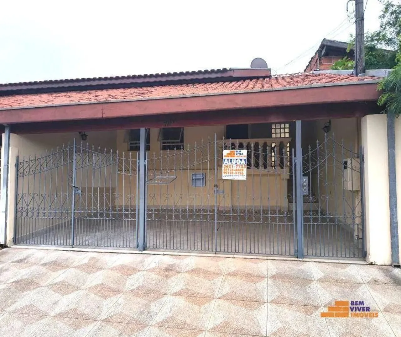 Casa com 2 dormitórios para alugar, 90 m² por R$ 1.900,00/mês - Campos Elíseos - Taubaté/S