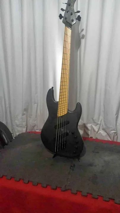 Baixo Luthier S.Martyn de Niterói/RJ 