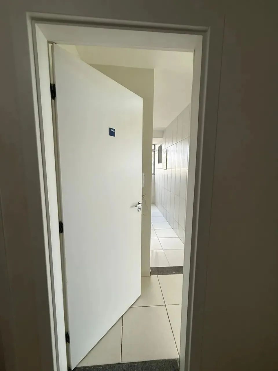 ALUGO OU VENDO LINDA COBERTURA NO CONDOMÍNIO VILLE SOLARE, AO LADO DO PARQUE SHOPPING - Foto 3