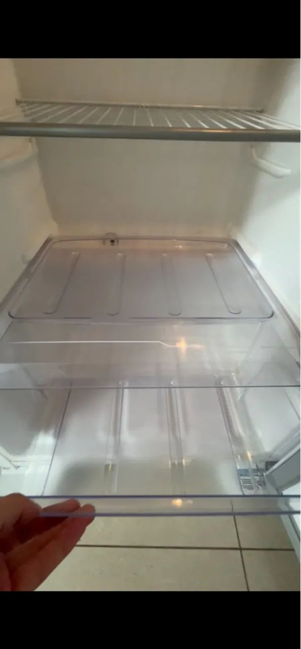 Geladeira Electrolux Duplex 110v 260L - Foto 4