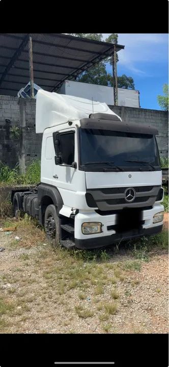 Caminhão Mercedes-Benz 1933 ano 2006 - Excelente estado