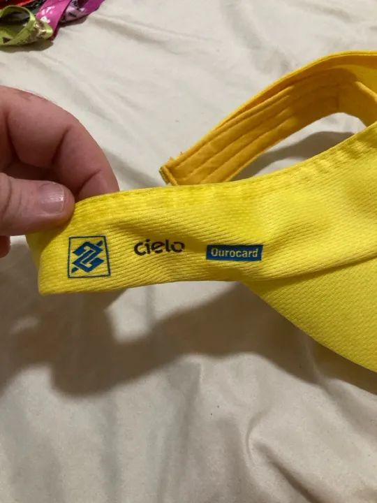 Boné amarelo de sol Circuito Banco do Brasil. - Foto 2