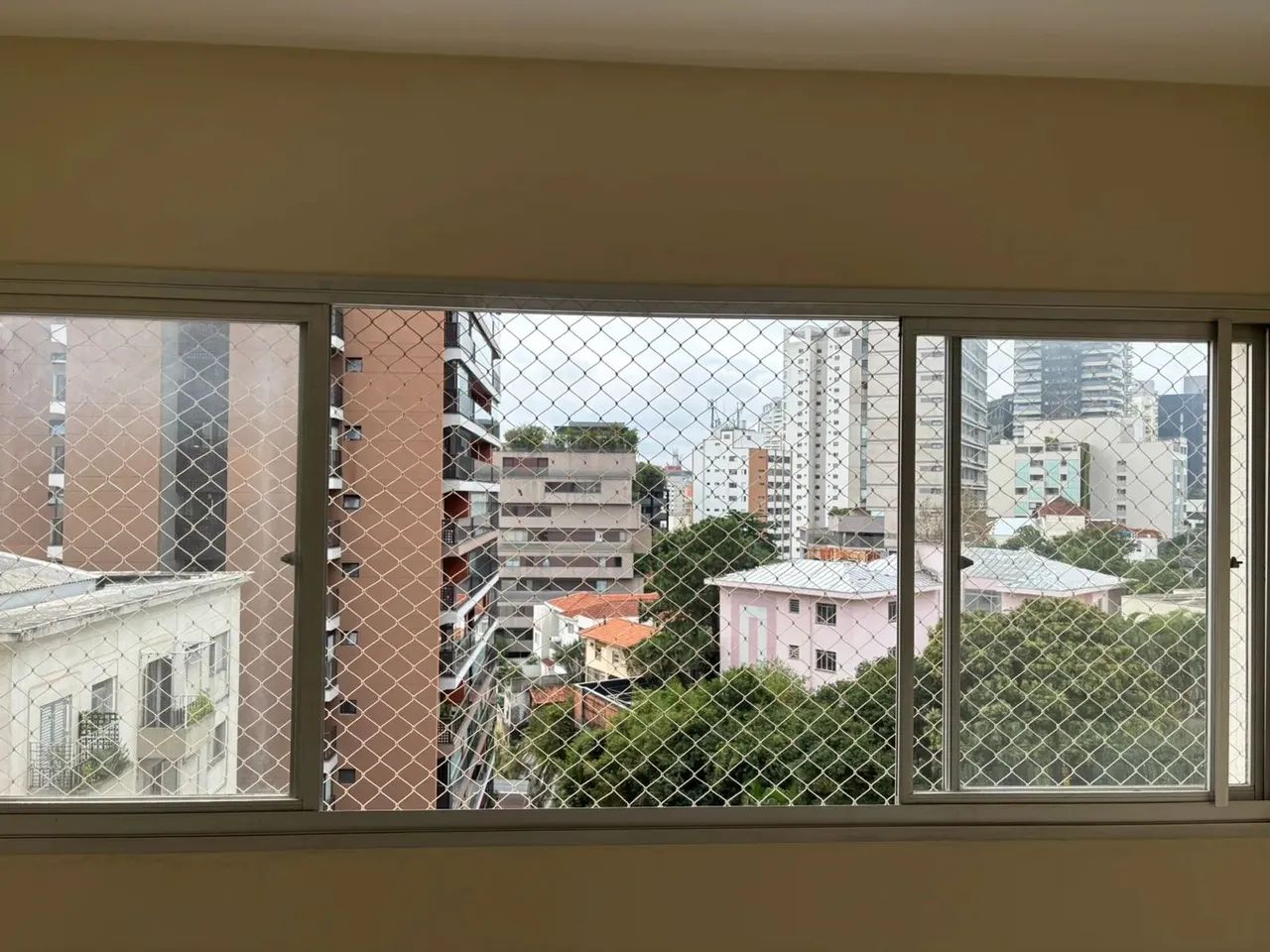 Imóvel para aluguel possui 85 metros quadrados com 2 quartos em Vila Madalena - São Paulo  - Foto 4