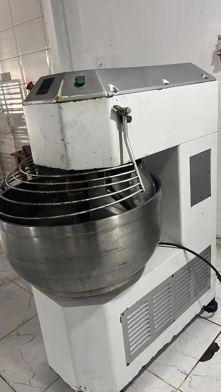 MASSEIRA ESPIRAL INDUSTRIAL - 50KG
