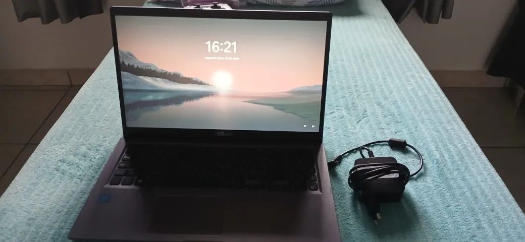 Notebook Asus Celeron N4020 14''