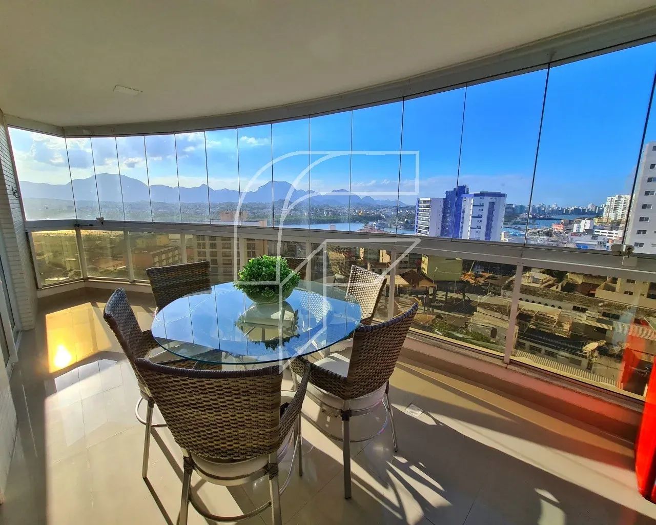 Imóvel para venda possui 103 metros quadrados com 3 quartos em Centro - Guarapari - ES - Foto 2