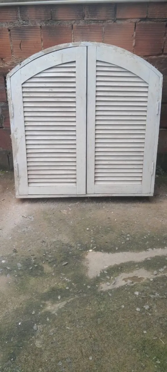 2 janelas de madeira, estilo colonial