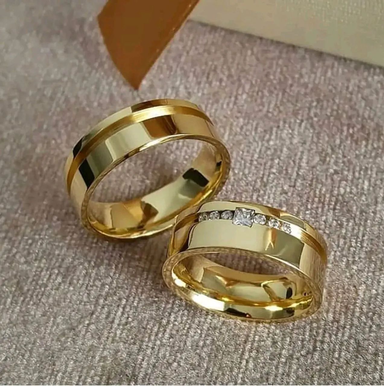 Anéis de Casamento em Ouro 18K com Diamantes - Foto 4