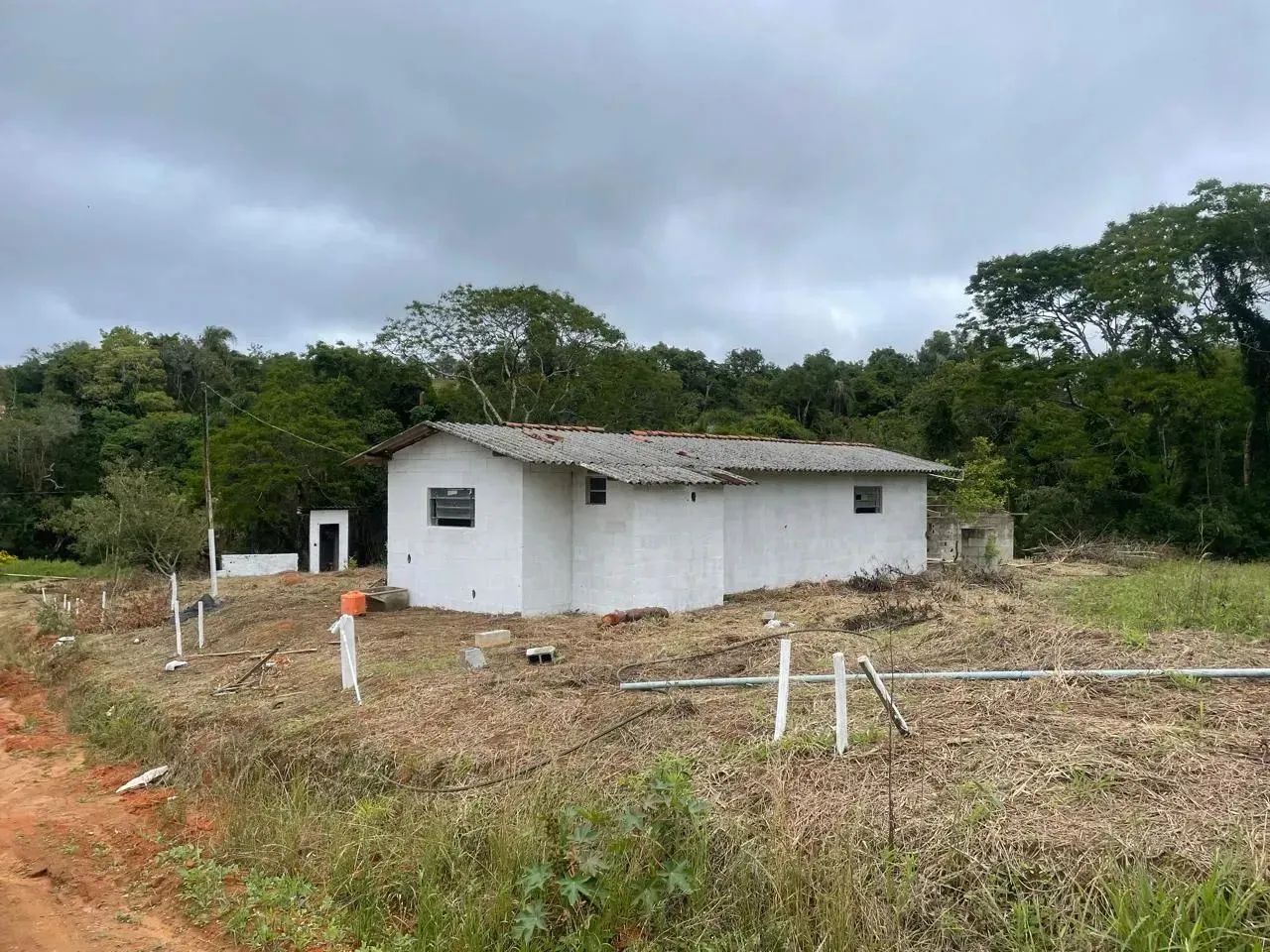 He Confira! Aceitamos ofertas!Casa + 826m²!