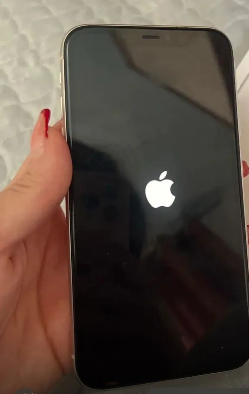 Vendo iPhone XR  - Foto 4