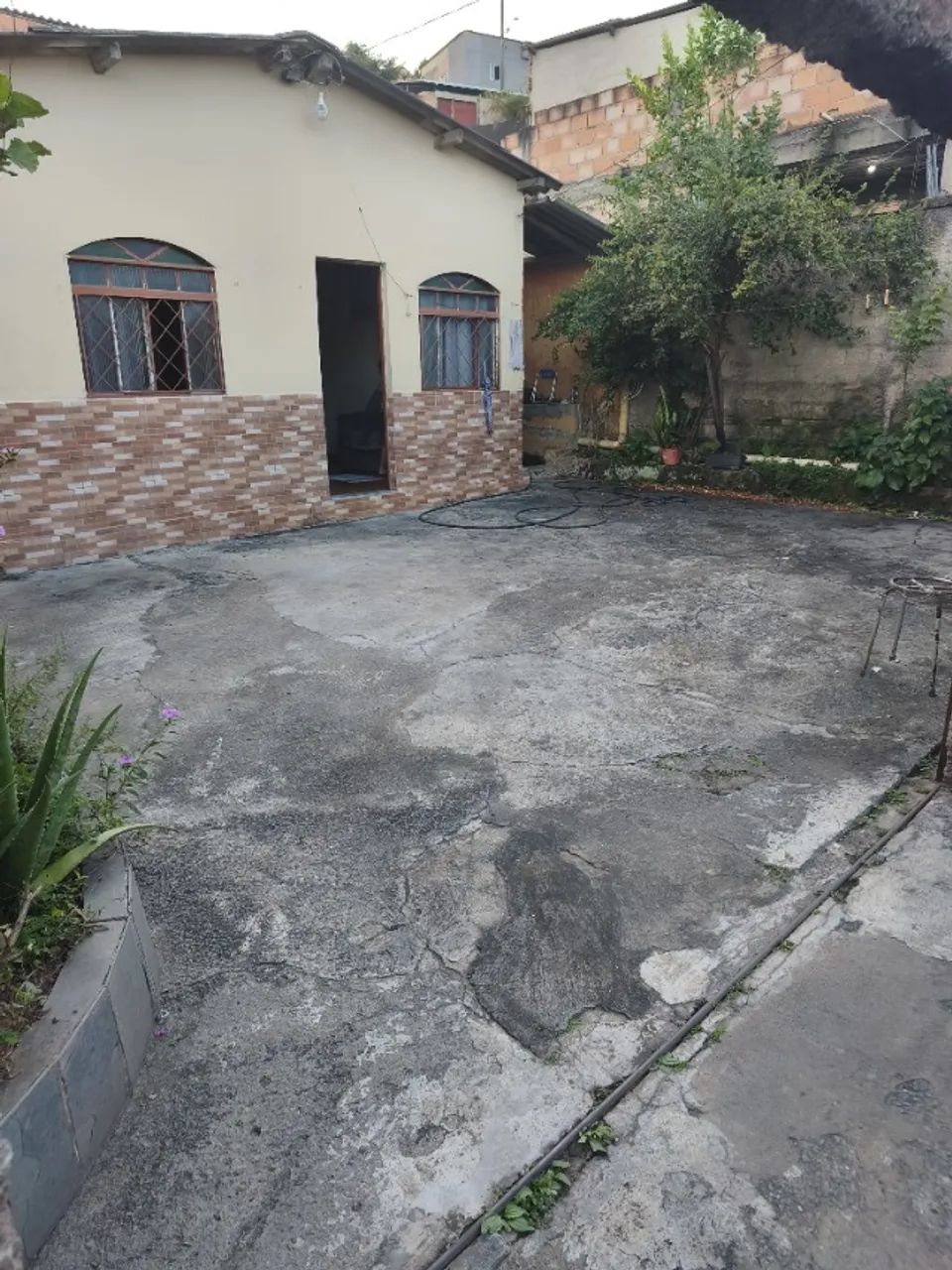 VENDE-SE CASA - Bairro Minas Caixa - Foto 2