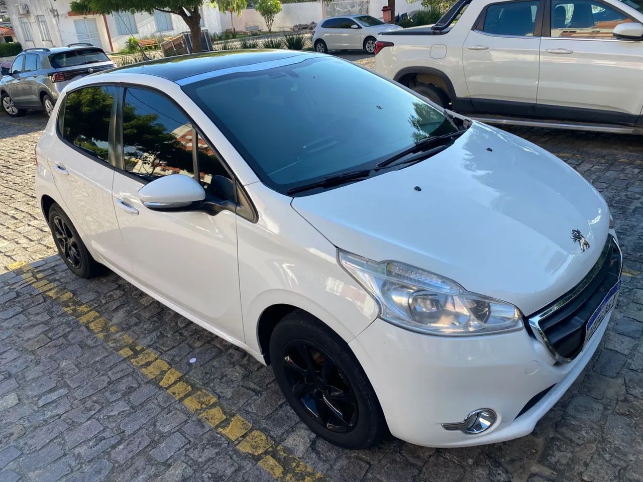 Peugeot 208 2015