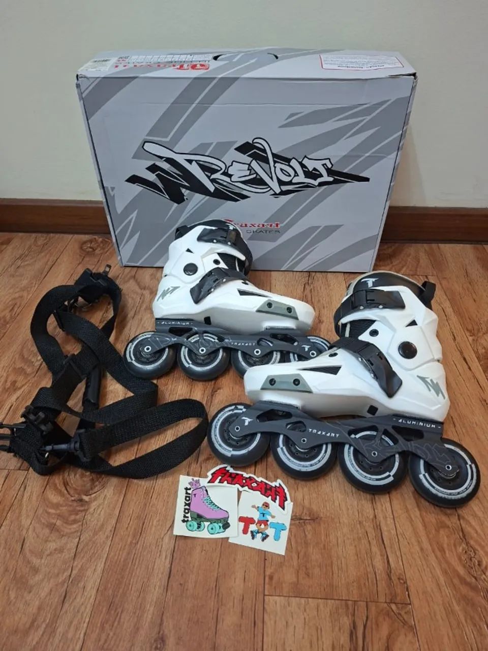 Traxart Revolt Roller Skates Size 35/36