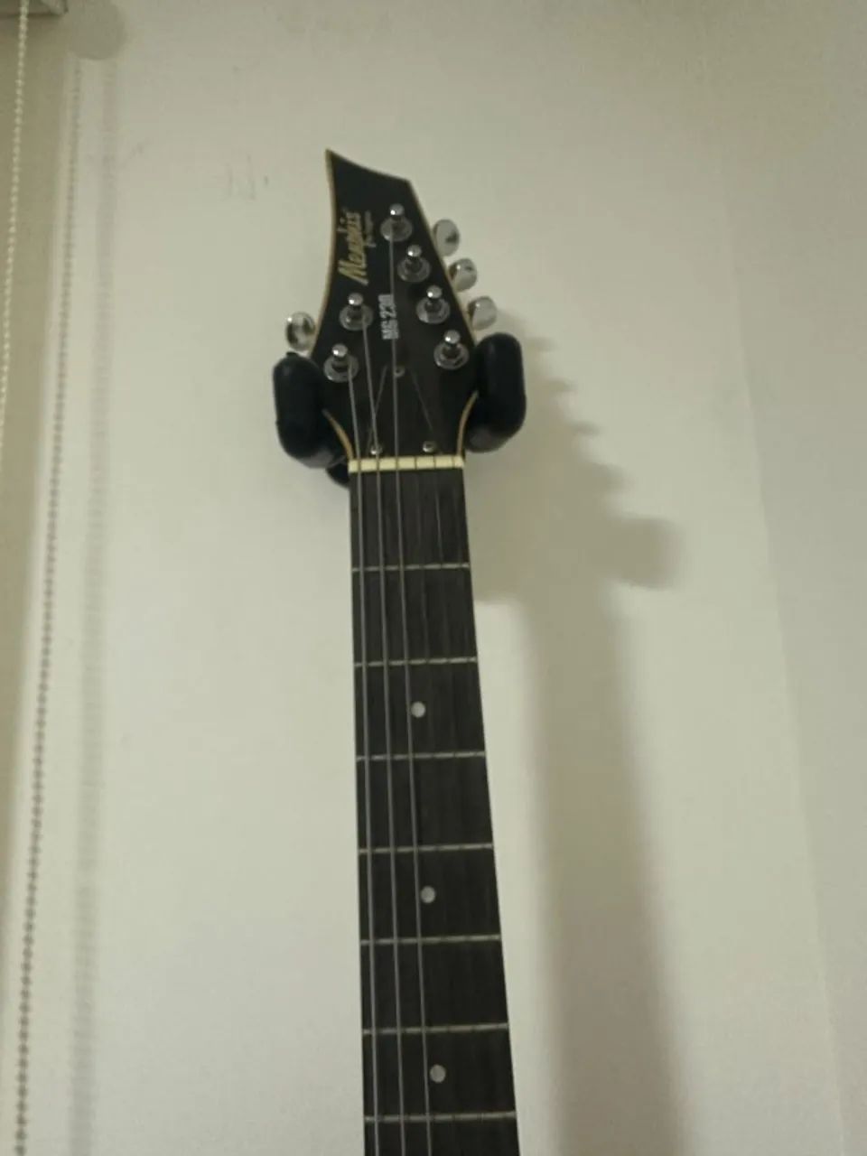 Vendo Guitarra Michael com Borne Strike , muito conservada. - Foto 3