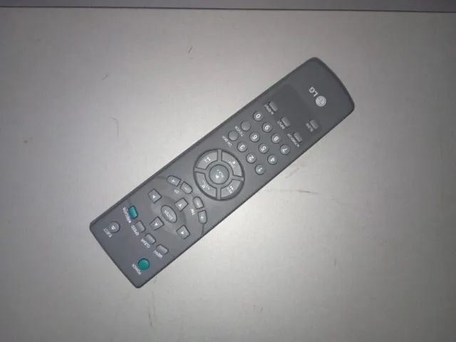 Vende-se vídeo cassete - Com controle - Foto 4