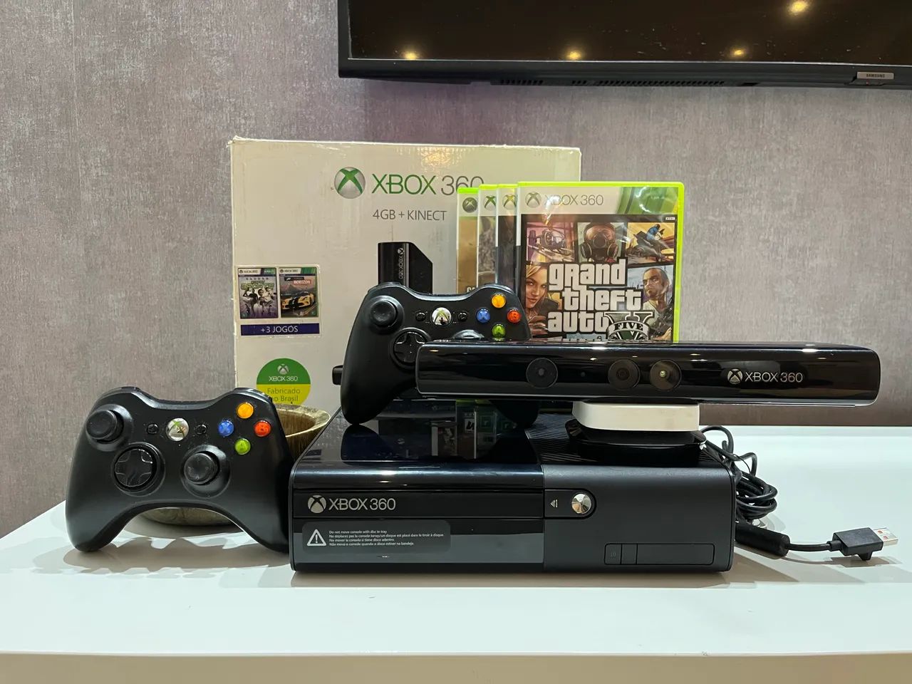 Xbox 360 Completo + Kinect + jogos