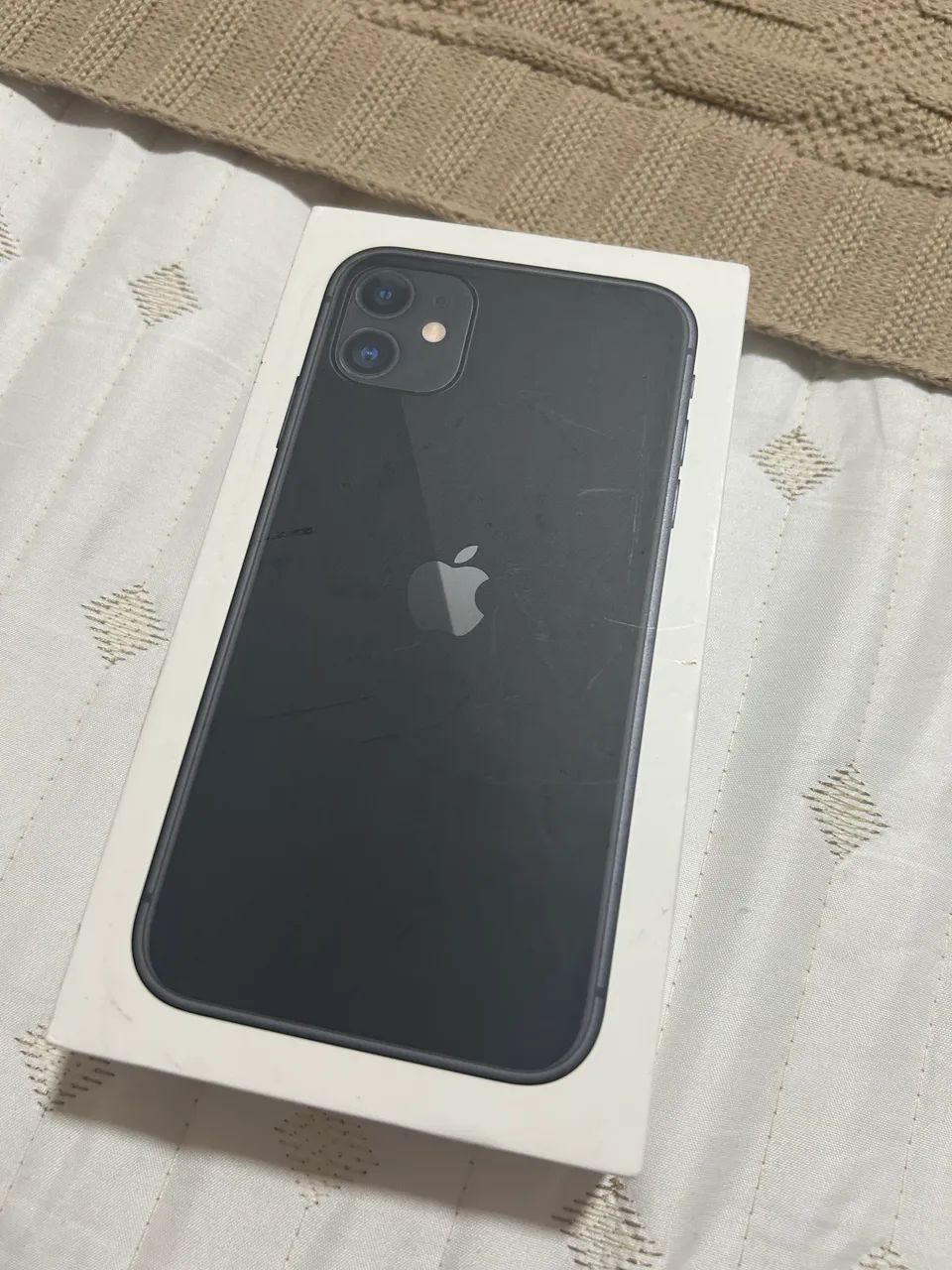 iPhone 11 Preto 128GB - Impecável (Com Caixa e Capinhas) - Foto 2