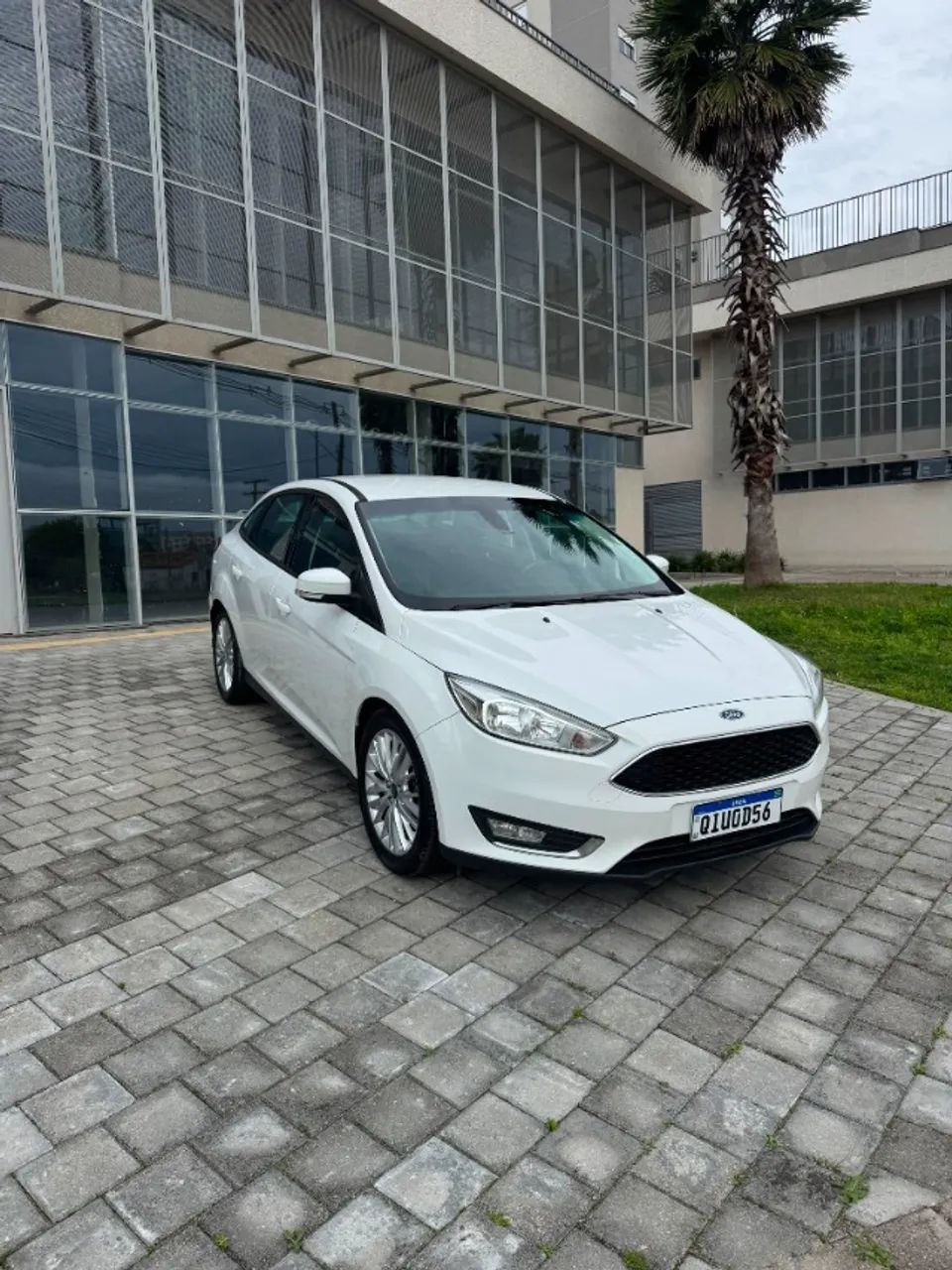 Ford Focus Fastback Se/se Plus 2.0 Flex Aut. 2017 - Foto 3