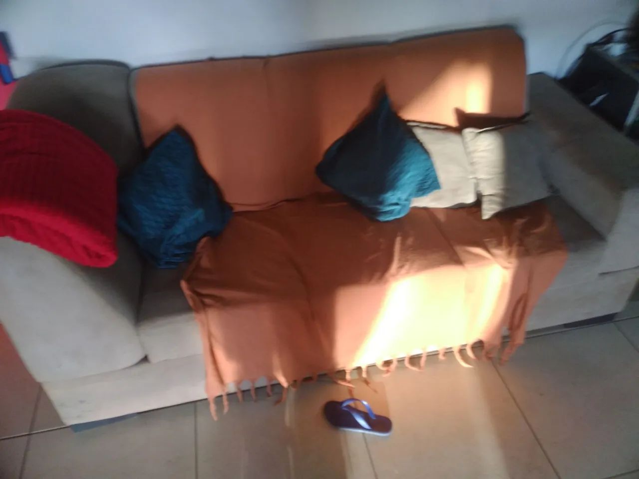 SOFA BEGE