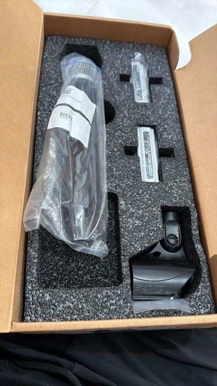 AD2X/B58 Microfone Sem Fio Original Axient Digital Shure Beta 58a  - Foto 4