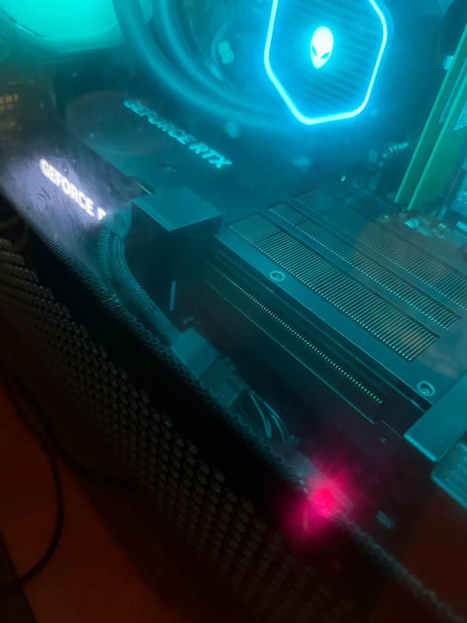 GeForce RTX 4070 TI Barata