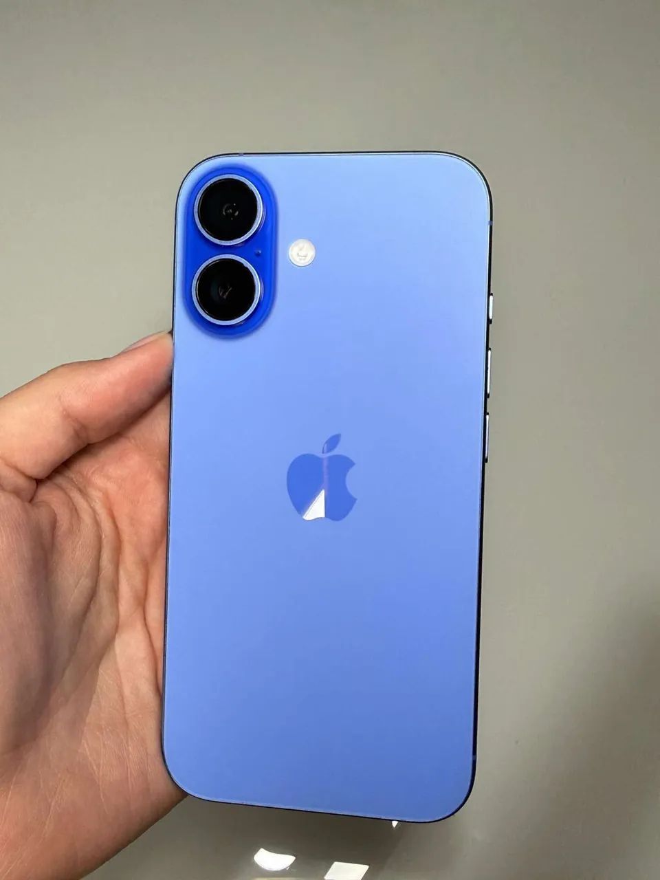 iPhone 16 -128GB só pega WI-FI  - Foto 5