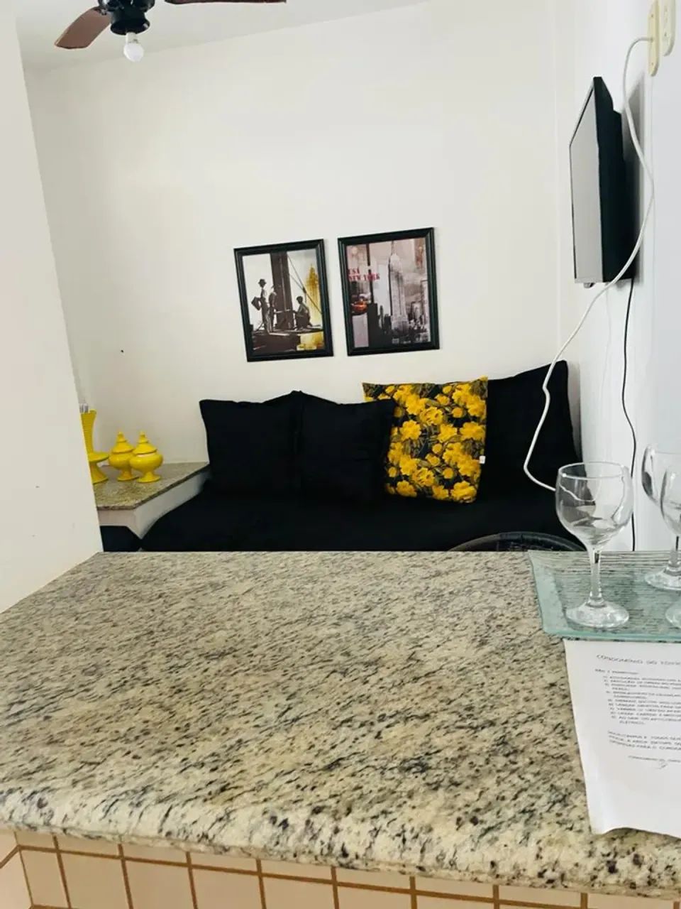 Apartamento 1 Quarto e Sala à Venda no Centro de Guarapari - Foto 4