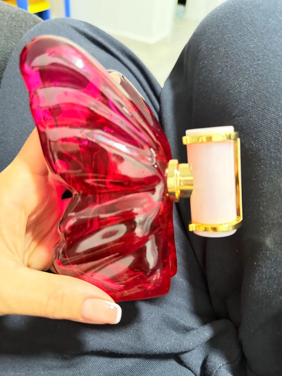 Perfume la bomba CH novo 80 ml 500,00 - Foto 5