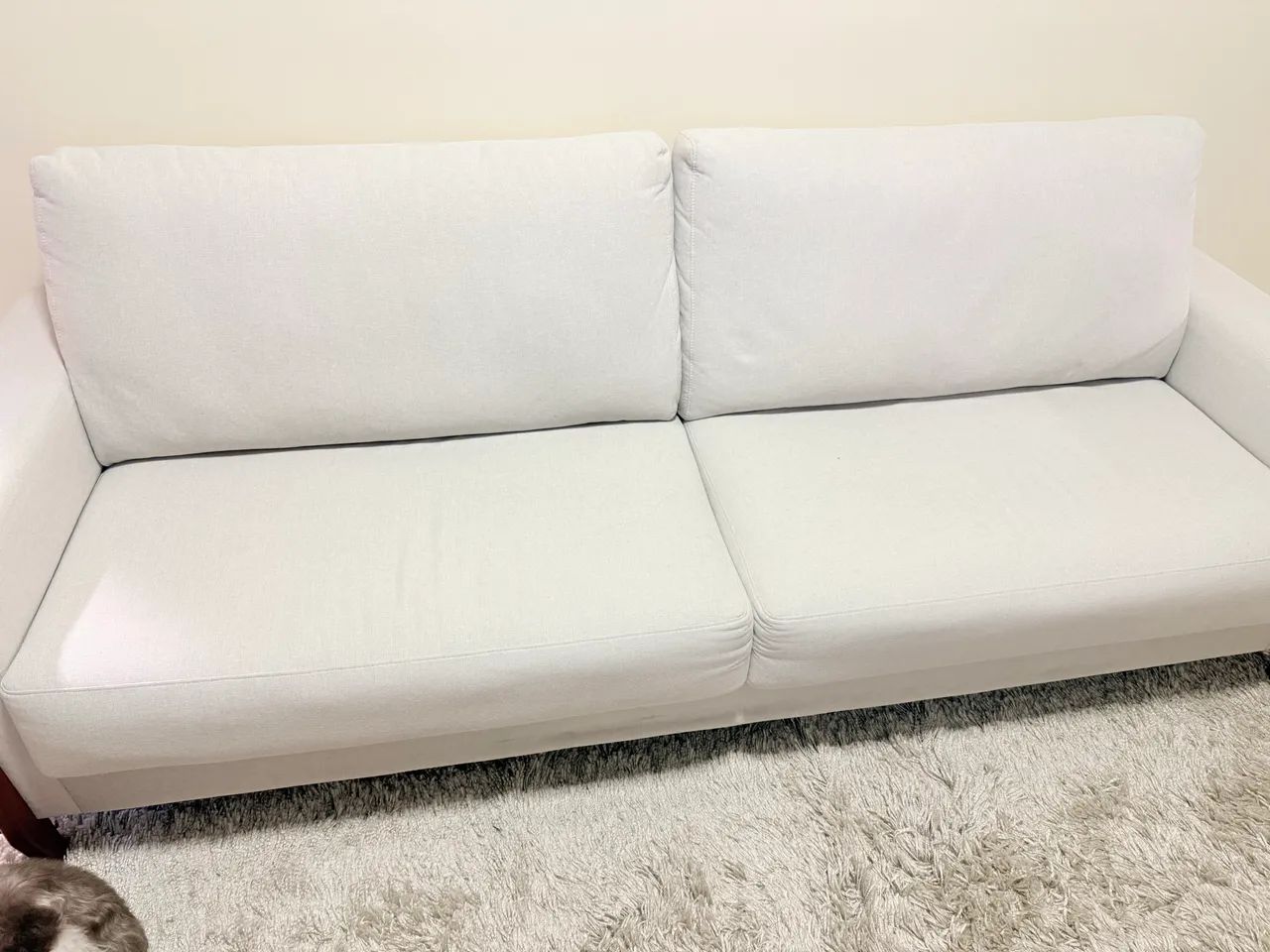 Sofa de linho fixo adquirido em 06/06/26 R$ 1.800