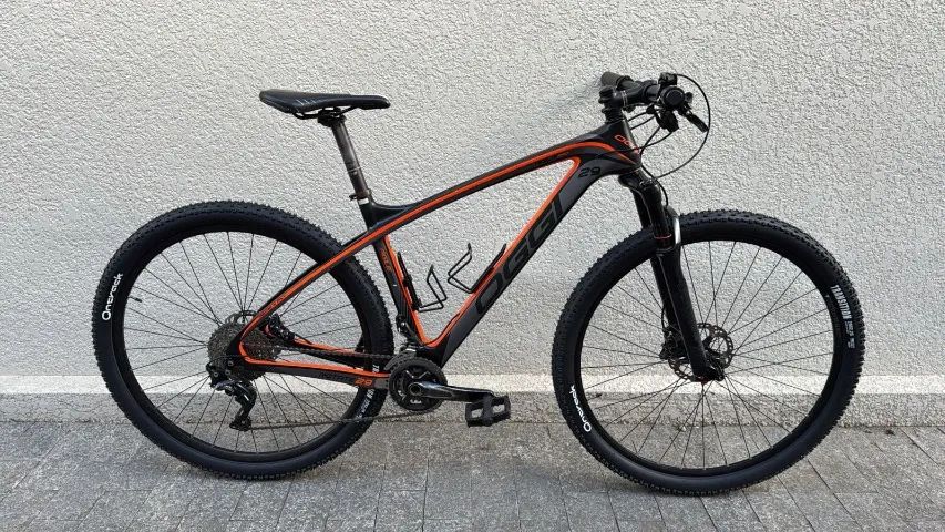 Bicicleta Oggi Agile Pro carbono tam. L 
