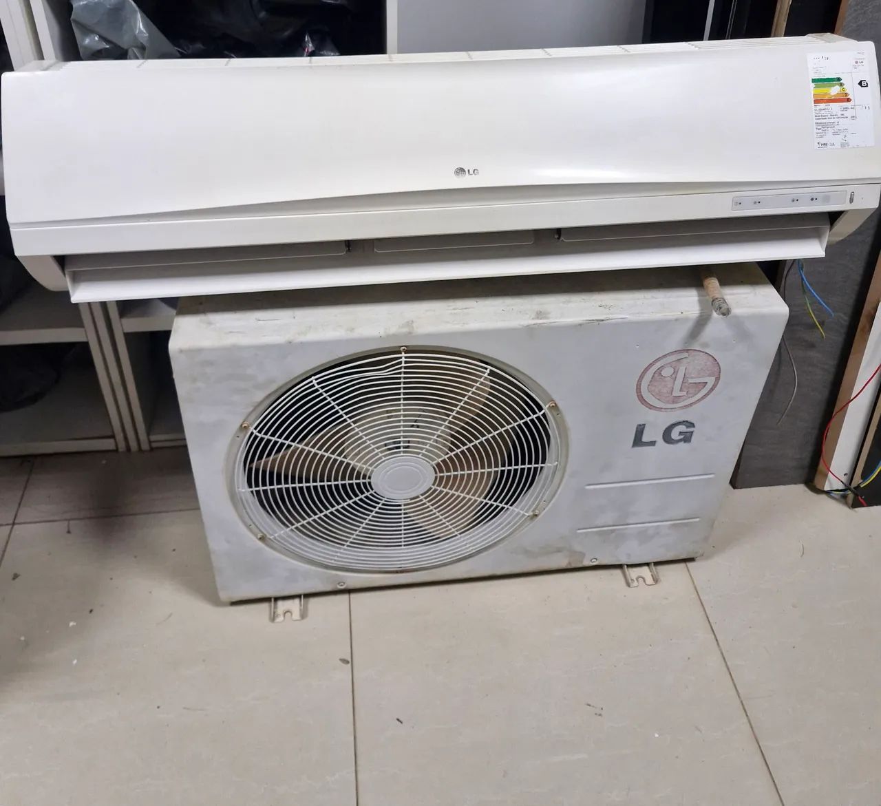 AR CONDICIONADO SPLIT LG 24000 BTUS