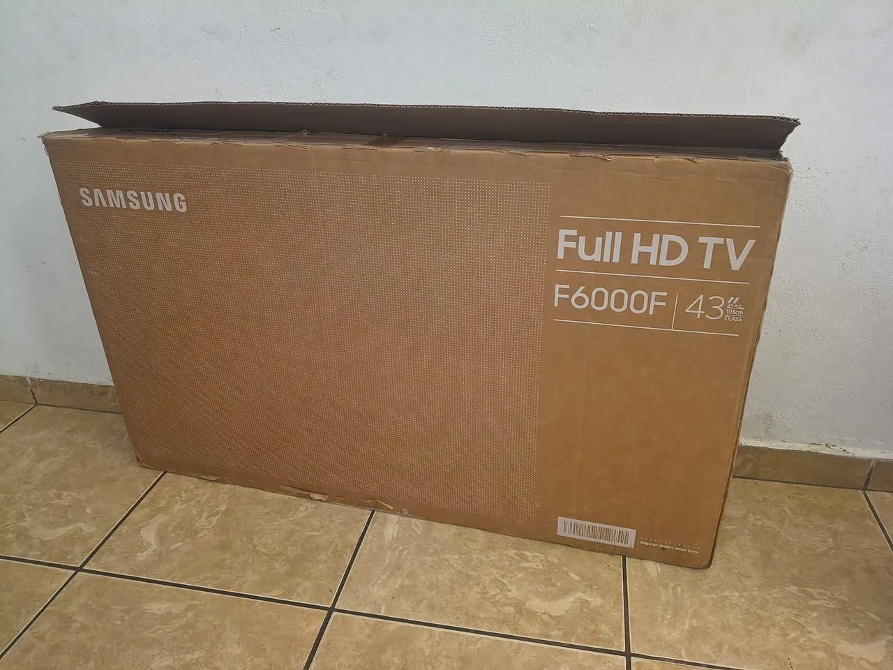 Vendo essa tv 43 polegadas smart 4K  - Foto 5
