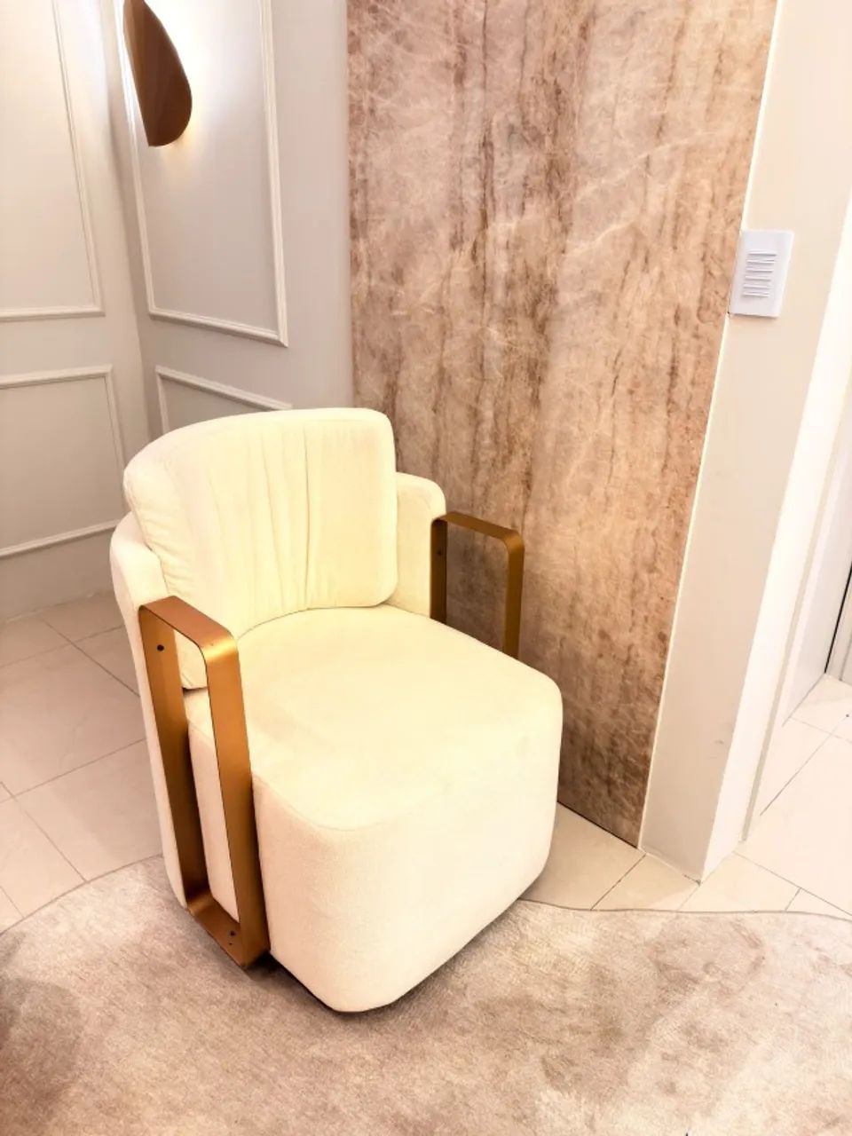 Poltronas giratórias off-white - Foto 2