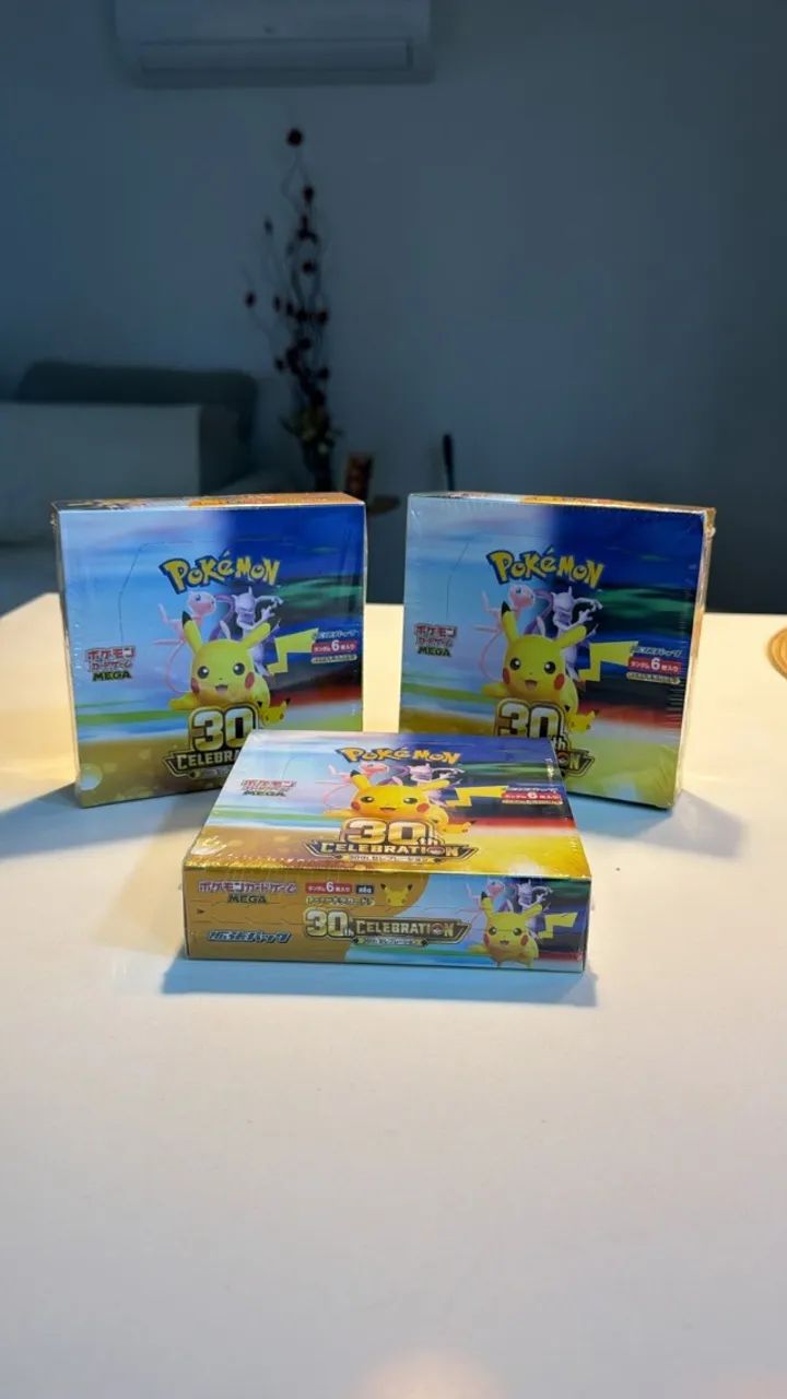 POKÉMON 30 ANOS - BOOSTER BOX JAPONESA