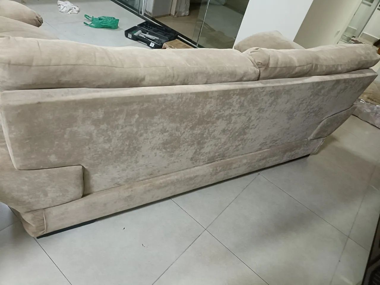 Vendo jogo de sofá dois e três lugares - Foto 4