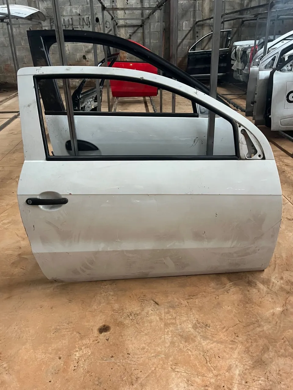 Isopor porta macaco, porta Mala Honda HRV 16/20 - Peças para