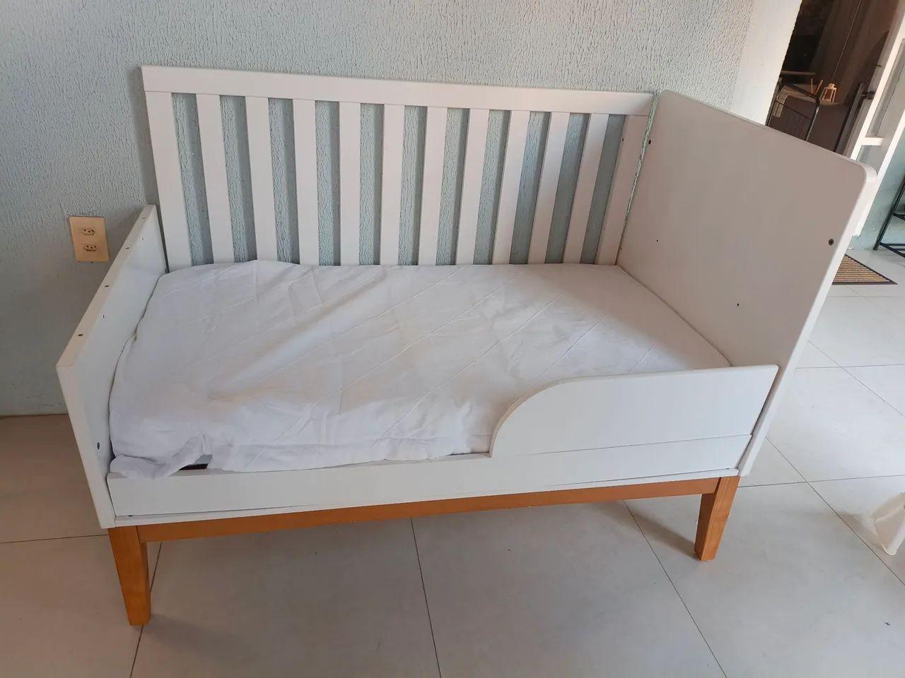 Berço que Vira Cama da Matic/ Com Colchão  - Foto 3